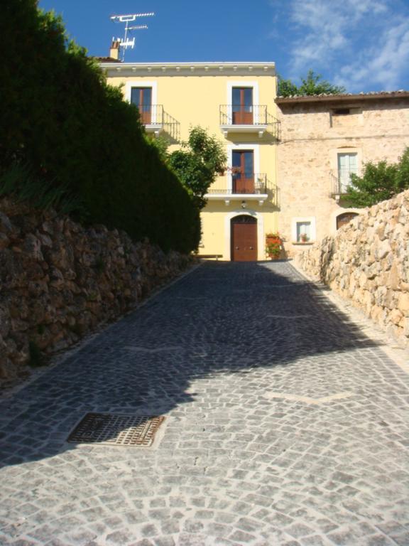 Residence Villa Valsi Santo Stefano Di Sessanio Eksteriør bilde