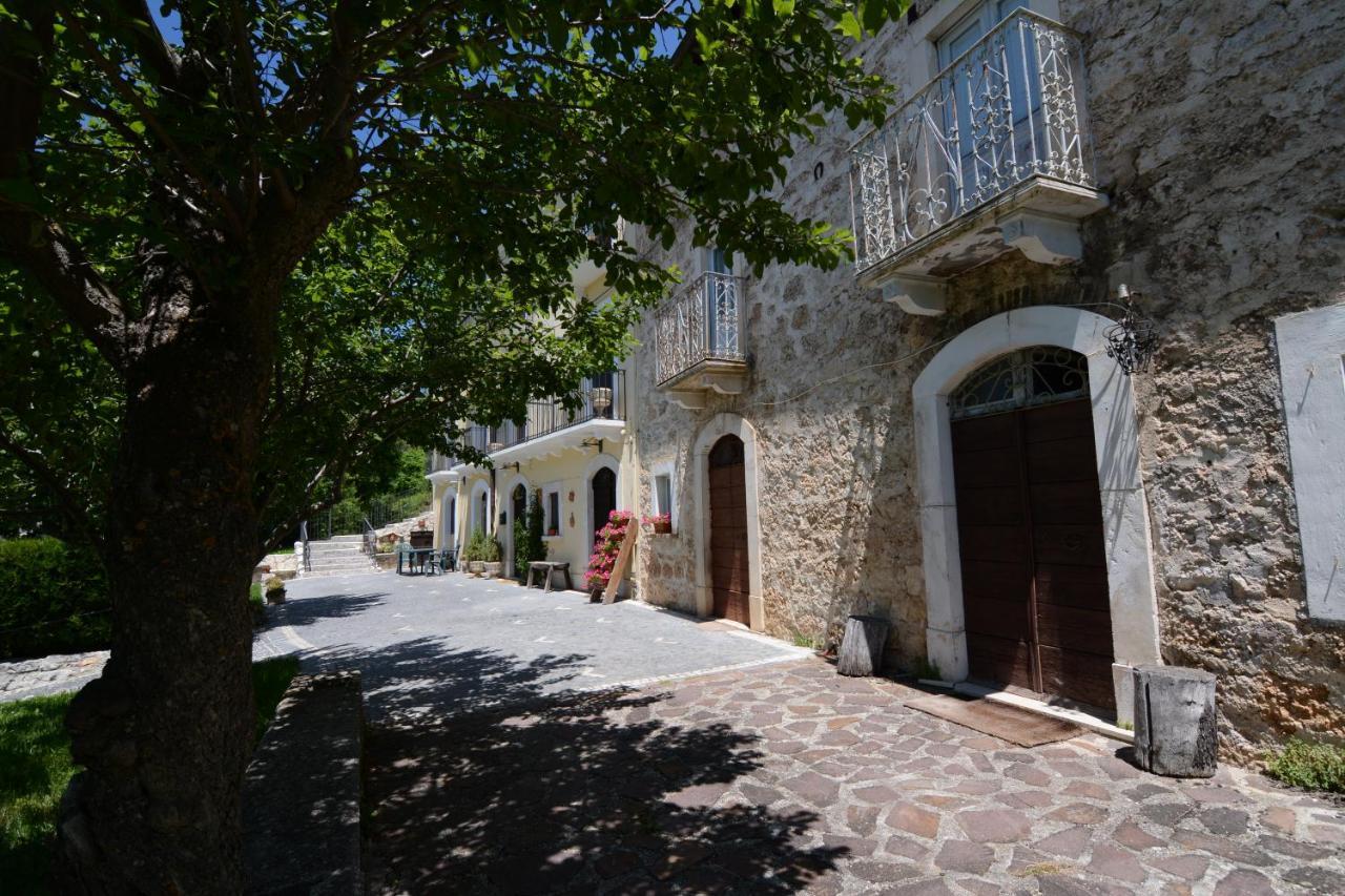 Residence Villa Valsi Santo Stefano Di Sessanio Eksteriør bilde